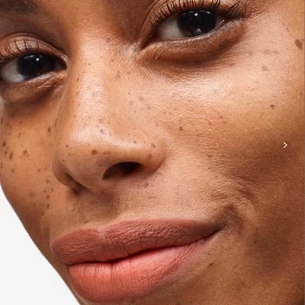 BRAND NEW Glossier Generation G - Cake